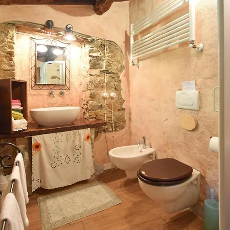 Holiday home Gorgeous In With Kitchen