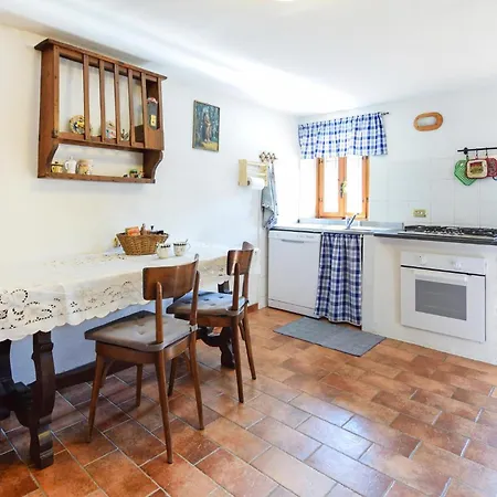 Gorgeous In With Kitchen Camaiore