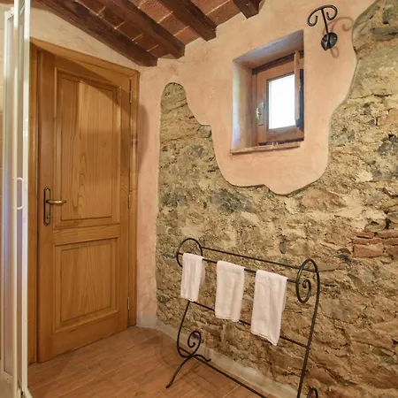 Gorgeous In With Kitchen Holiday home *