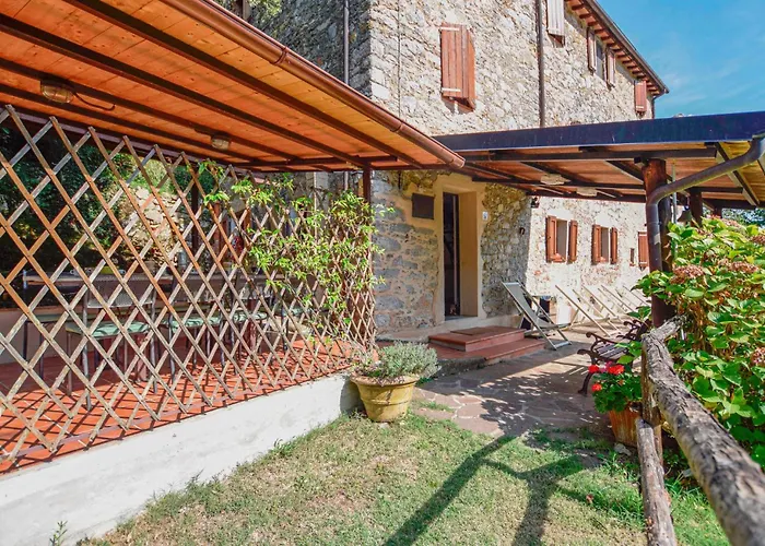 3 Bedroom Beautiful In Ferienhaus